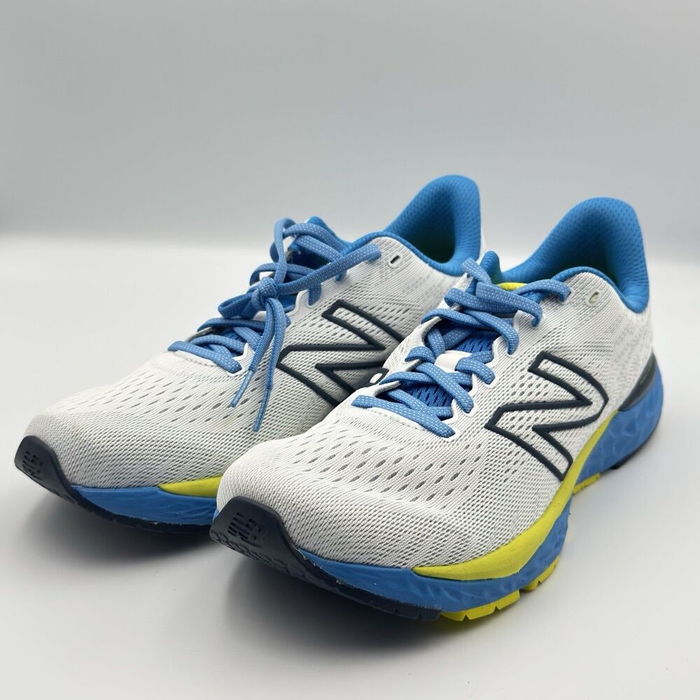 New Balance Mens 880v11, White/Helium Mesh Upper Running Shoes 9.5 D